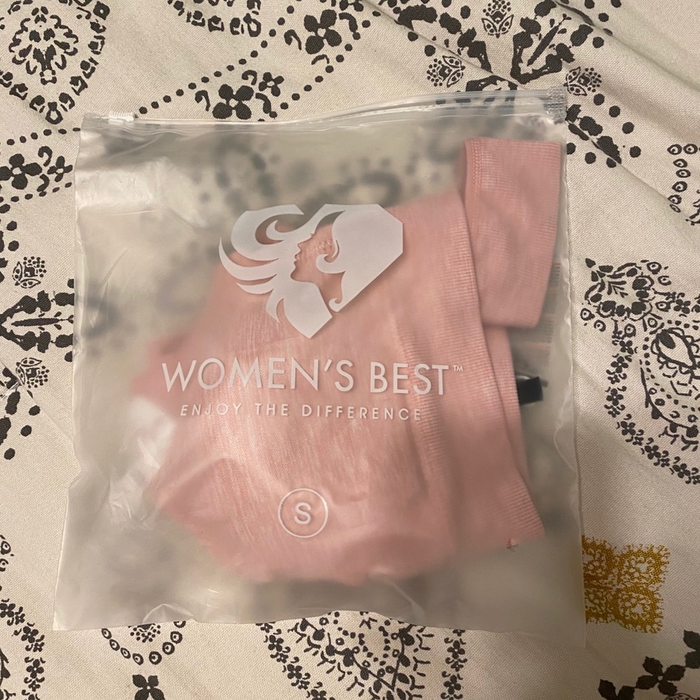 Women’s Best Move Seamless Sports Bra - Picture 5 of 6